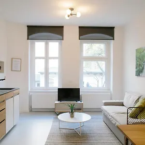 Apartamento Madflats S-bahn Friedenau, Berlín