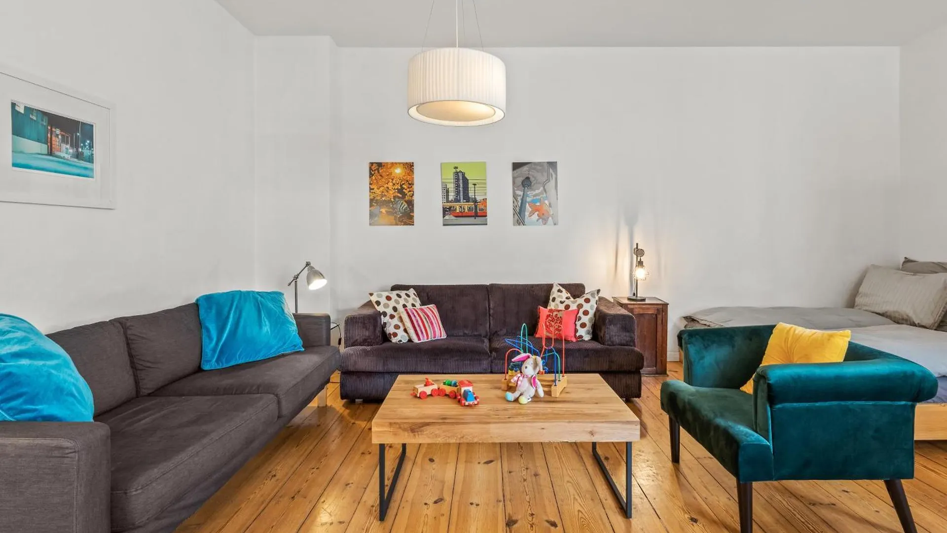Wilhelmshavener 3Br In Downdown Moabit Daire Berlin Almanya